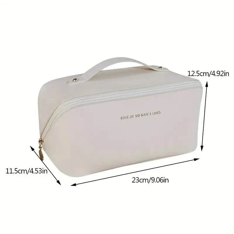 Minimalist Makeup Zipper Pouch