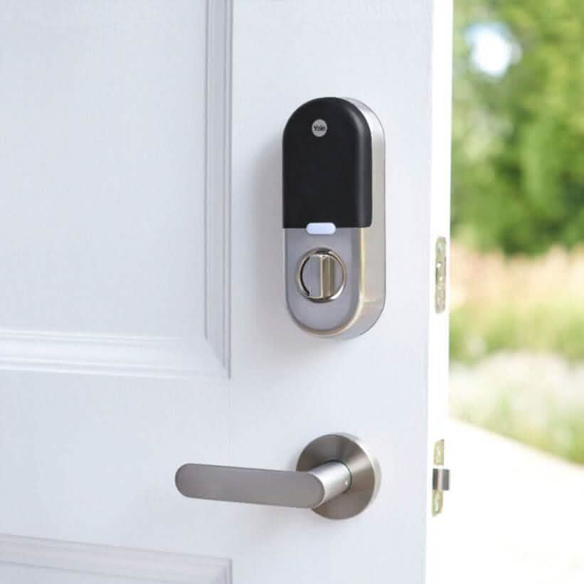 Nest x Yale - Smart Lock Wi-Fi Replacement Deadbolt  (Refurbished)