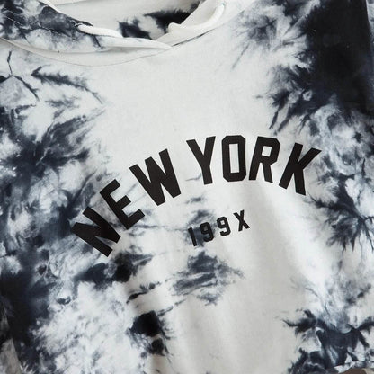 New York Graphic Tie-Dye Cropped Hoodie