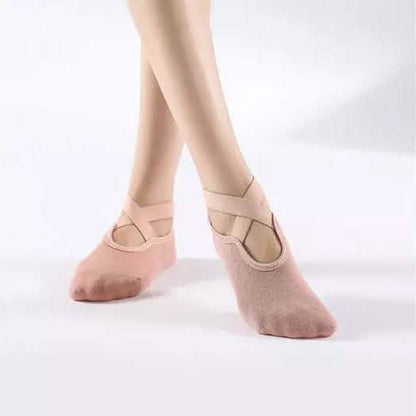 Non Slip Socks with Grips for Women Yoga Ballet Pilates Barre Dance