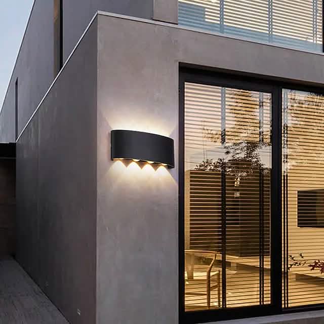 Outdoor Waterproof Wall Light