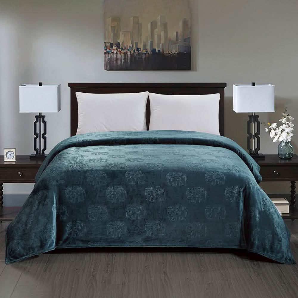 Premium Flannel Fleece Elephant Design Blanket