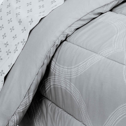 Sloane Street Ogee Bed in a Bag with Solid Reverse Comforter