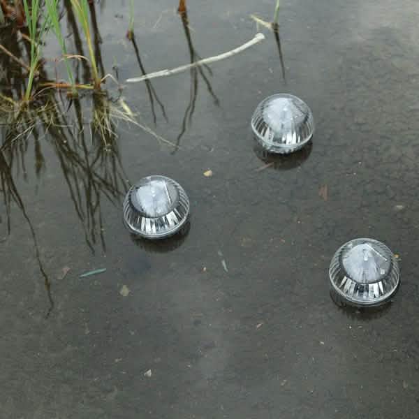 Solar Powered Floating Pond Light Garden Swimming Pool Color Changing LED Lamp