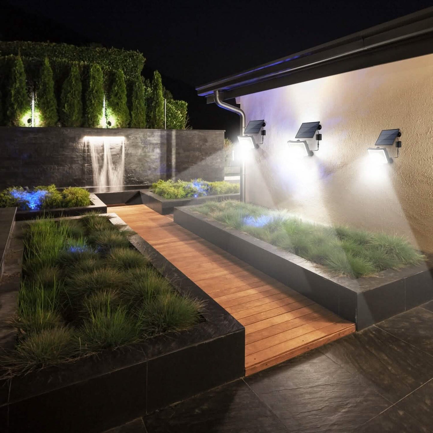Solar Powered Flood Light Solar IP65 Waterproof Motion Sensor with Remote
