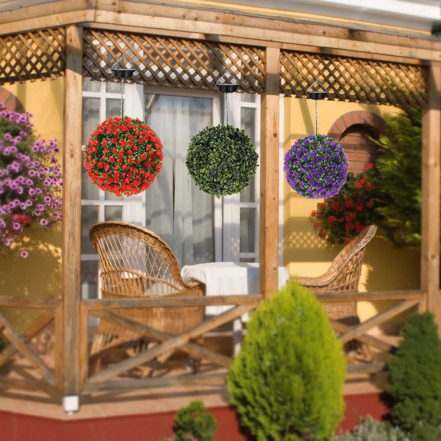 Solar Powered Topiary Ball Artificial Rose 20 LED Lights