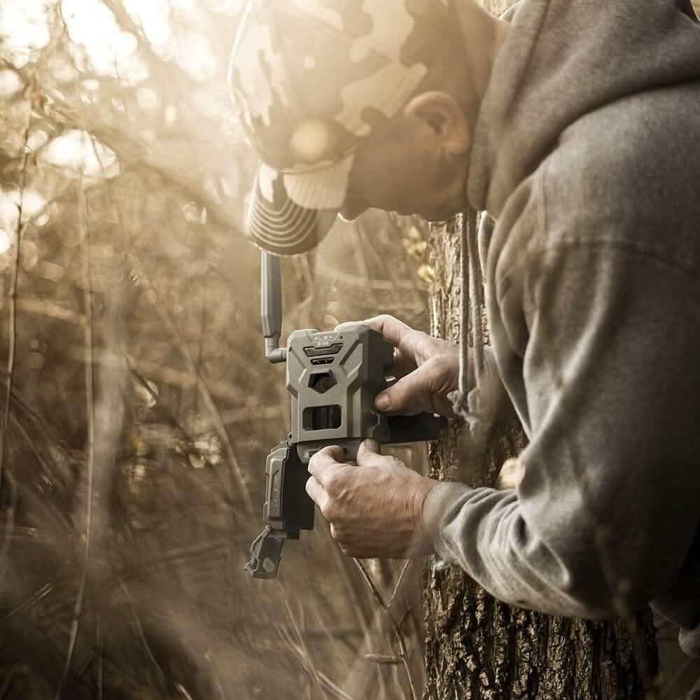 SPYPOINT Flex G-36 Cellular Trail Camera, 36MP Photos and 1080p Videos w/Sound (Refurbished)