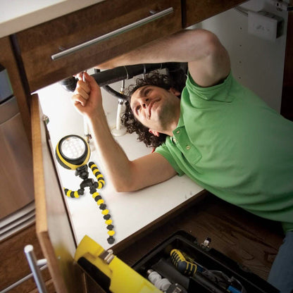 STANLEY SquidBrite Alkaline LED Work Light