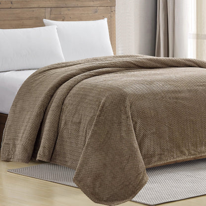 Superior Braided Chevron Bed Cover