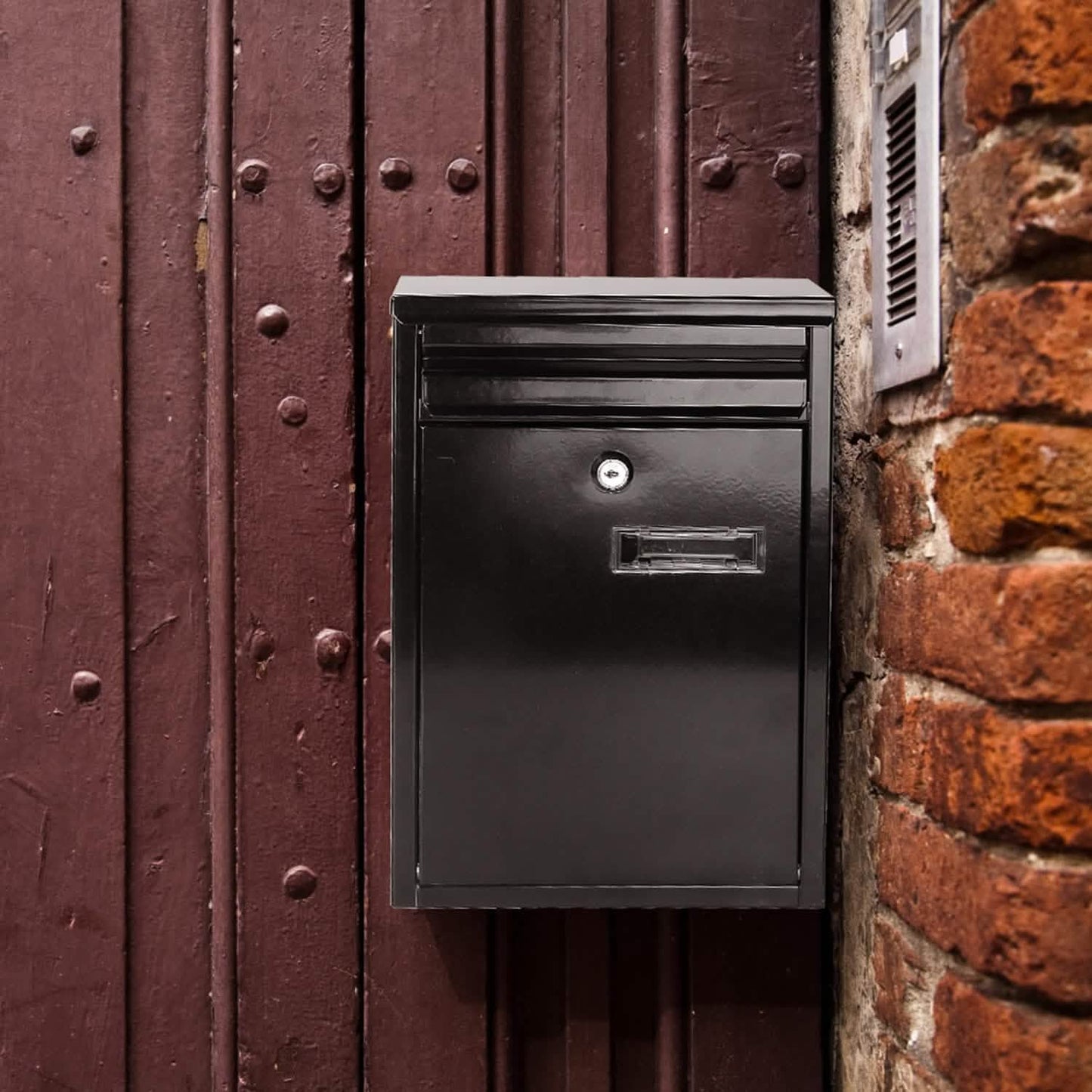 Wall Mount Mailbox Lockable Galvanized Iron Letter Post Box