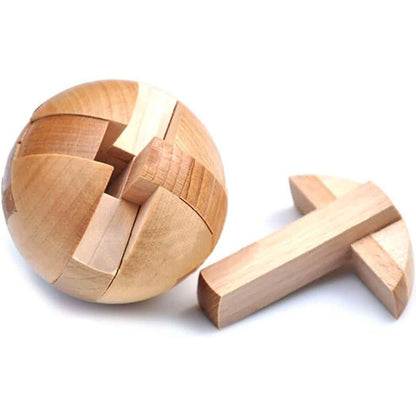 Wooden Puzzle Magic Ball Brain Teasers Toy Intelligence Game